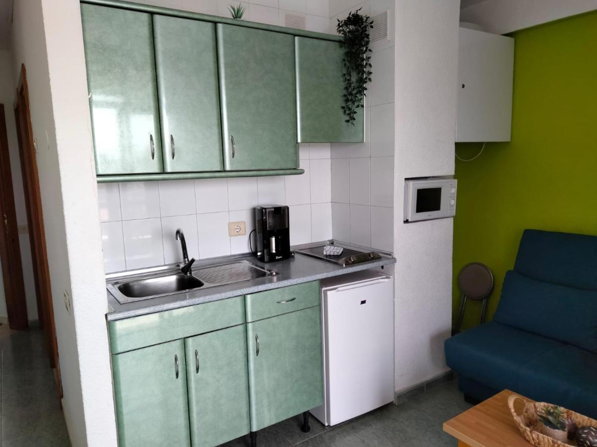 La Puesta Del Sol Appartement San Bartolomé Buitenkant foto